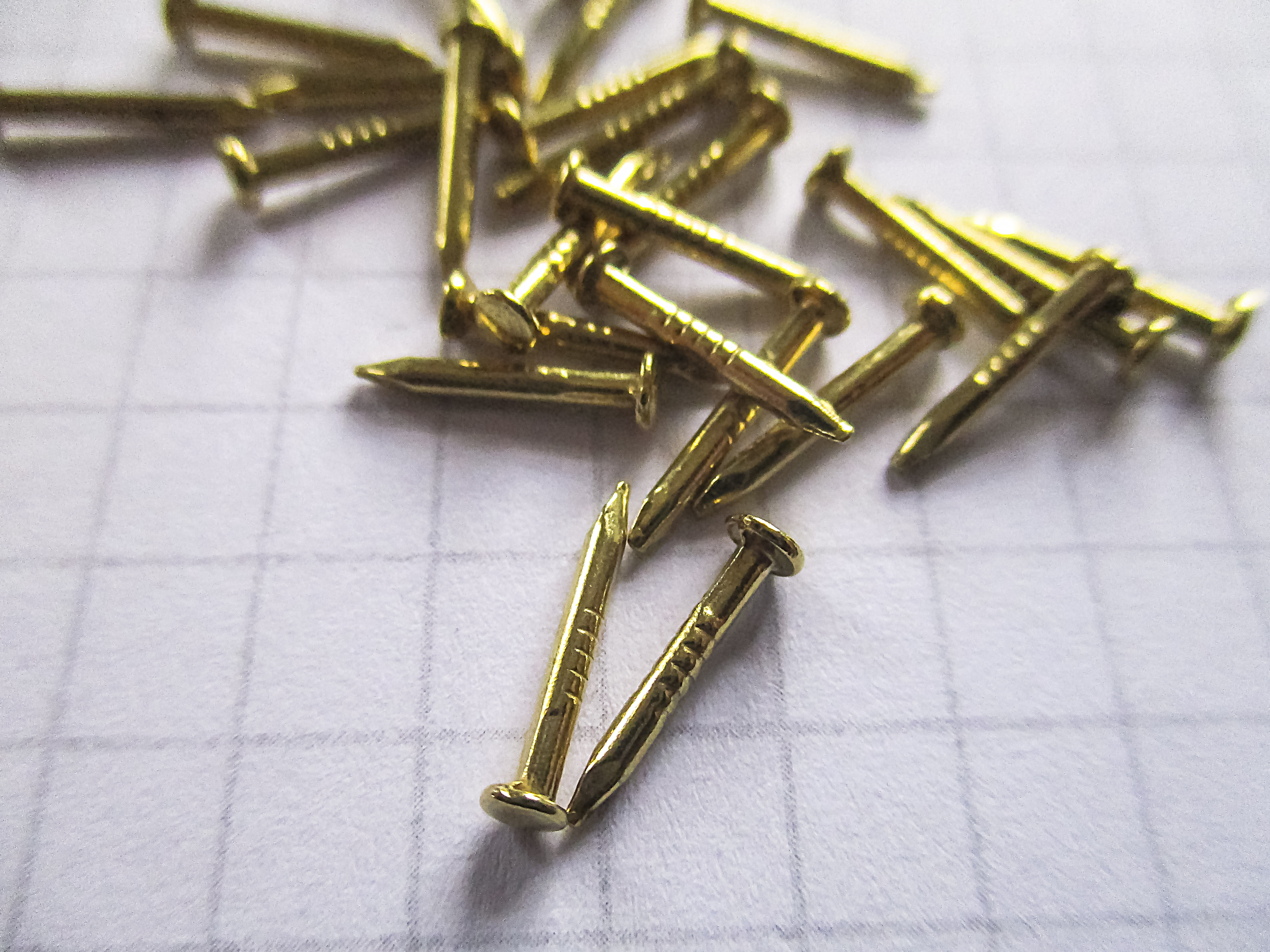 Brass coated Mini Nails Brads 10mm long for wood, leatherwork Jaszit