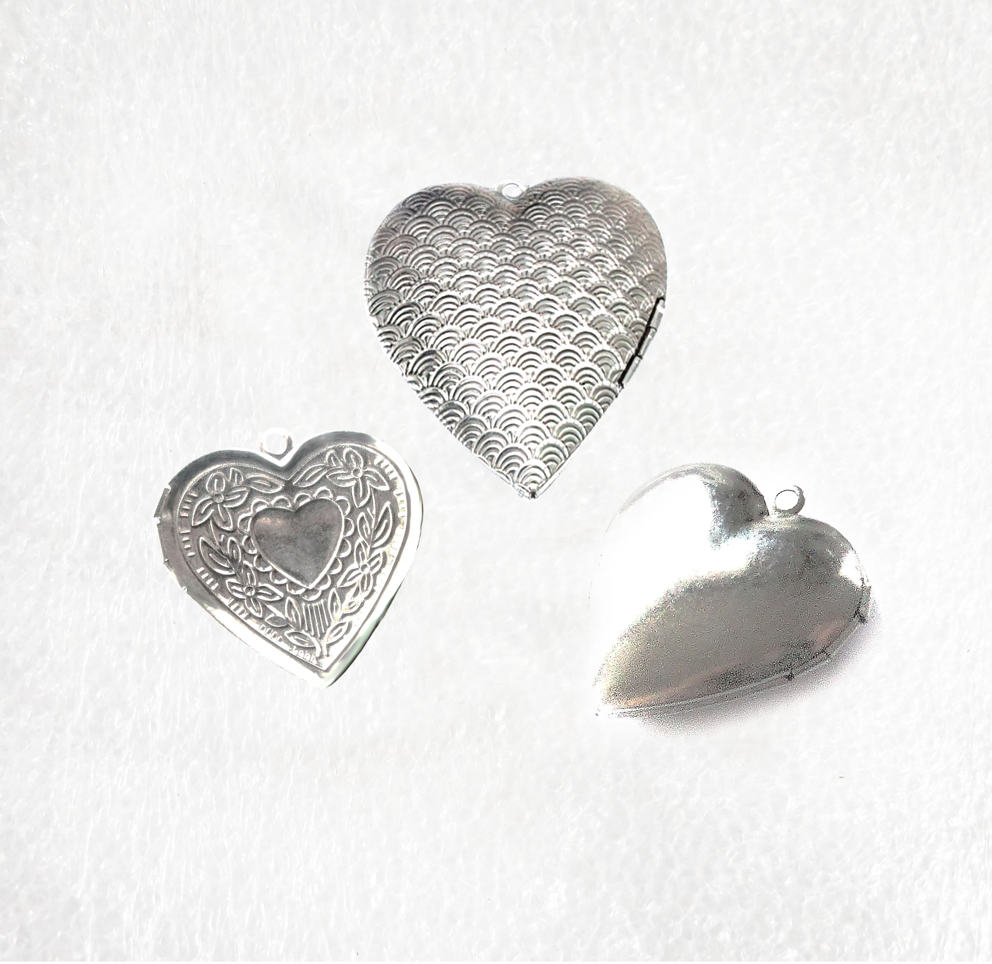 Heart shaped hinged locket stainless steel for pendant charms