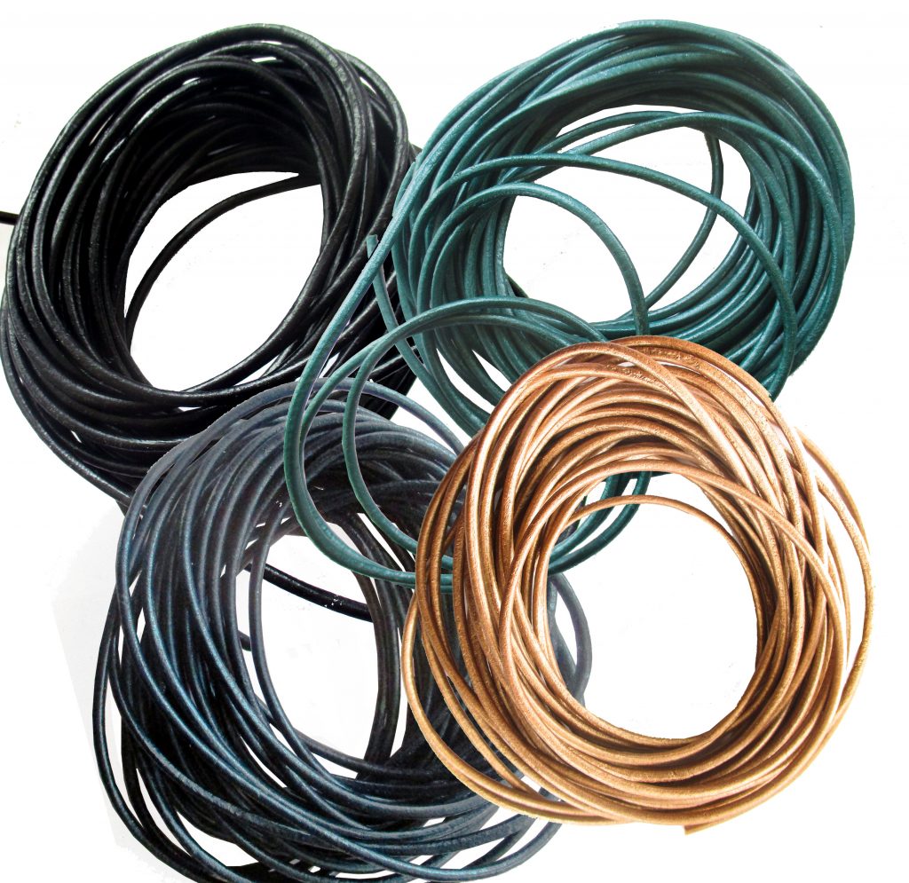 2mm x 10m Round Leather Jewellery Cord Pearl Coloured