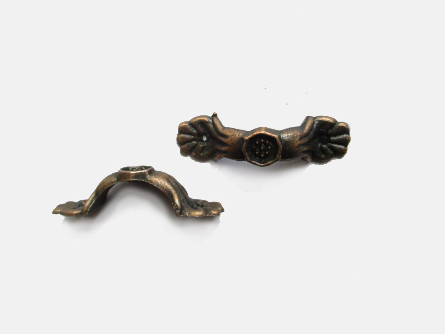 Vintage Style Drawer Handles Antique Brass or Copper 43 x 10mm Jaszitup leather accents