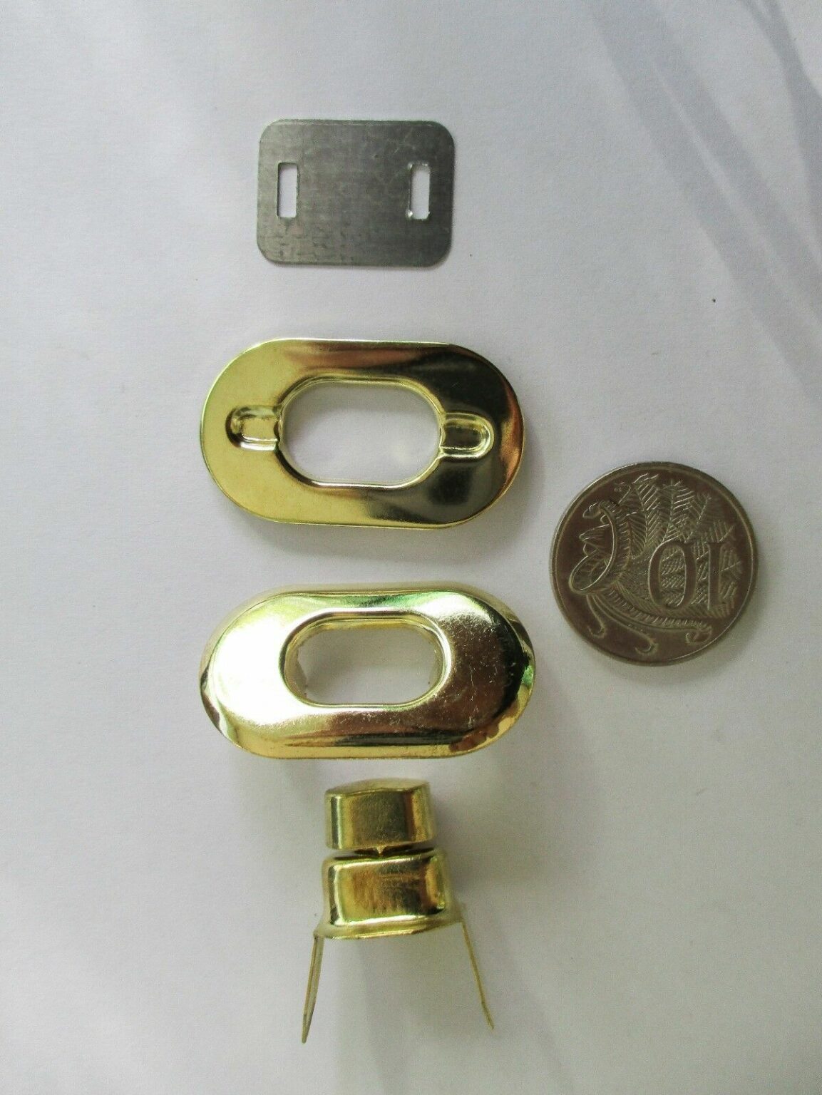 Catches Latches Purse Twist Lock Gold 37x21mmsmart snappy twistlock