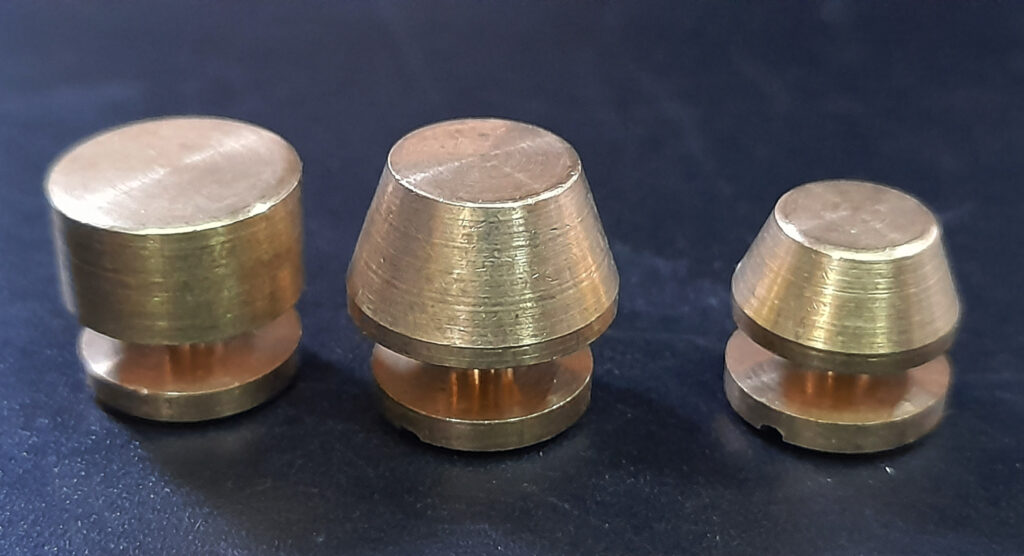 Solid Brass Screwed Bag Feet 12x9mm, 10x6mm, 11x6mm Pkt 4