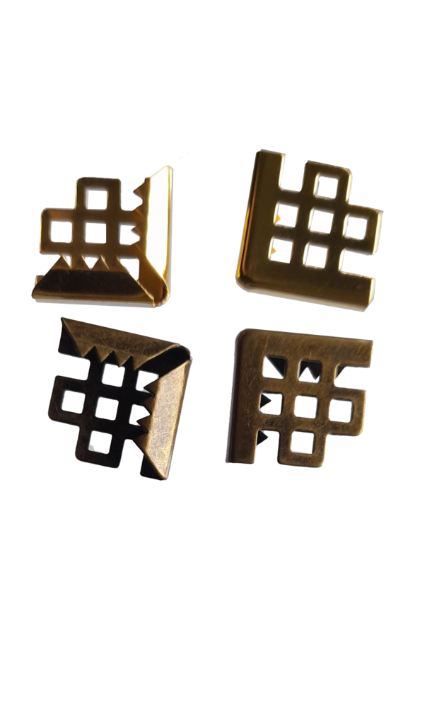 Corner Protectors Hollow Grid Retro Design 16x16mm Antique Brass or Gold Pkt 8 - Image 4